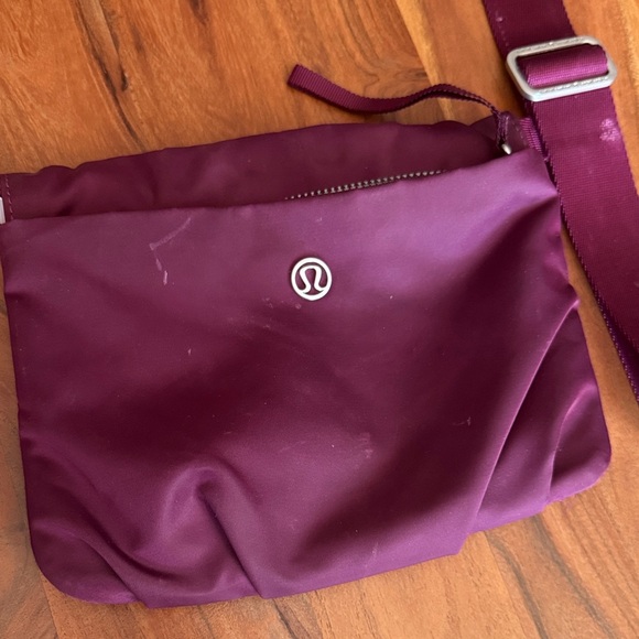 lululemon - yoga mat carrier - Picture 4 of 6